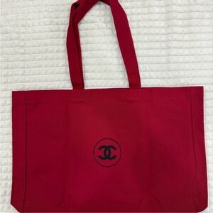 NEW CC CHANEL Parfum Beauty Red Canvas Tote Bag Cosmetic Gift GWP VIP No 1(016)